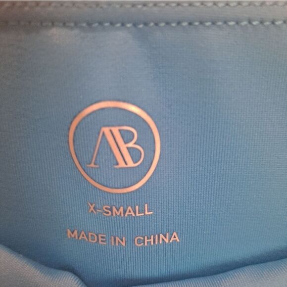 Addison Bay NWT Ranstead Leggings Extra Small - Picture 4 of 7